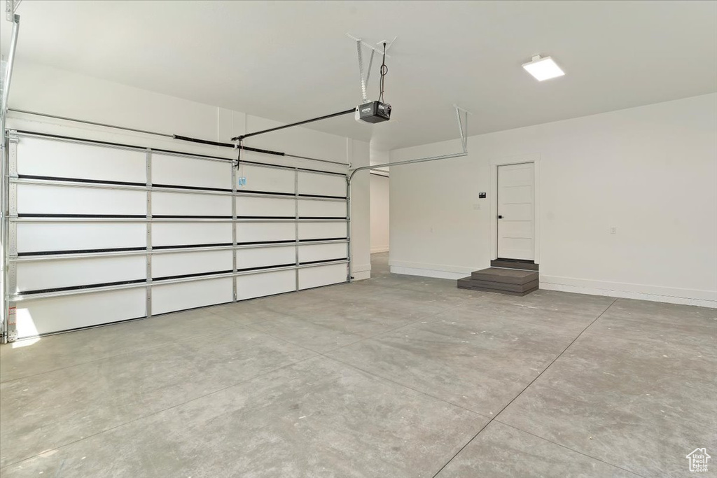 1080 E LESTER DR South Weber, UT 84405