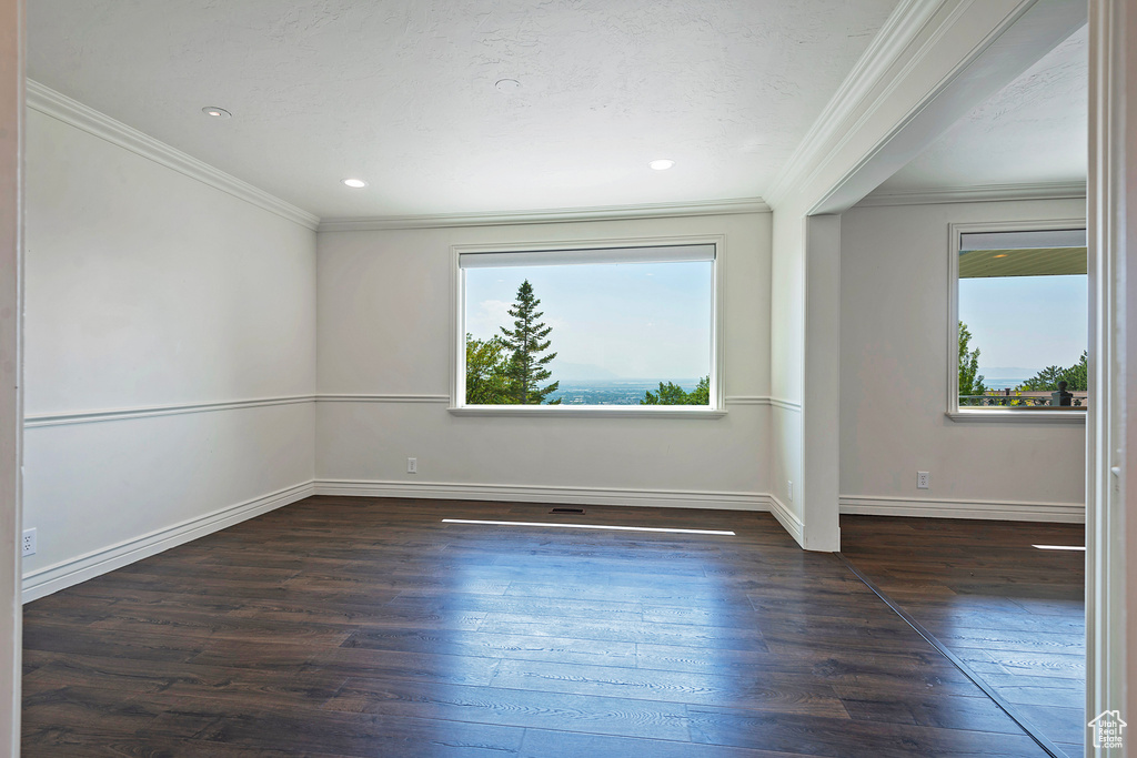 Photo 17 for MLS #2103610 at 932 N Northridge