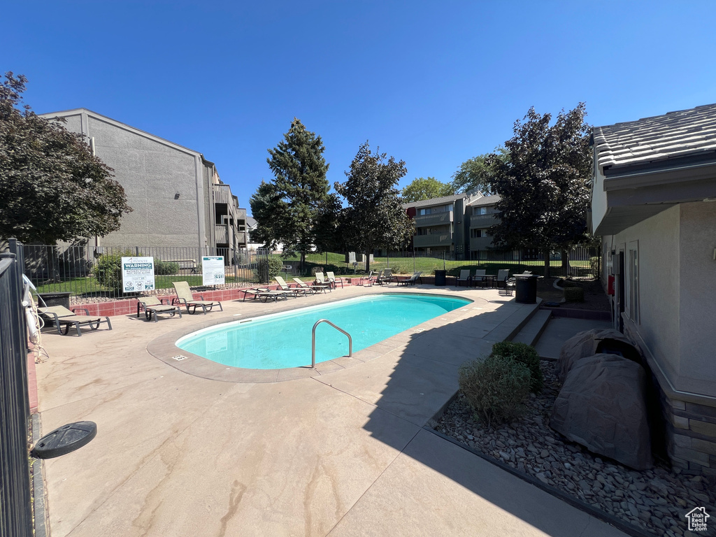 Photo 23 for MLS #2103628 at 55 W Center St #206