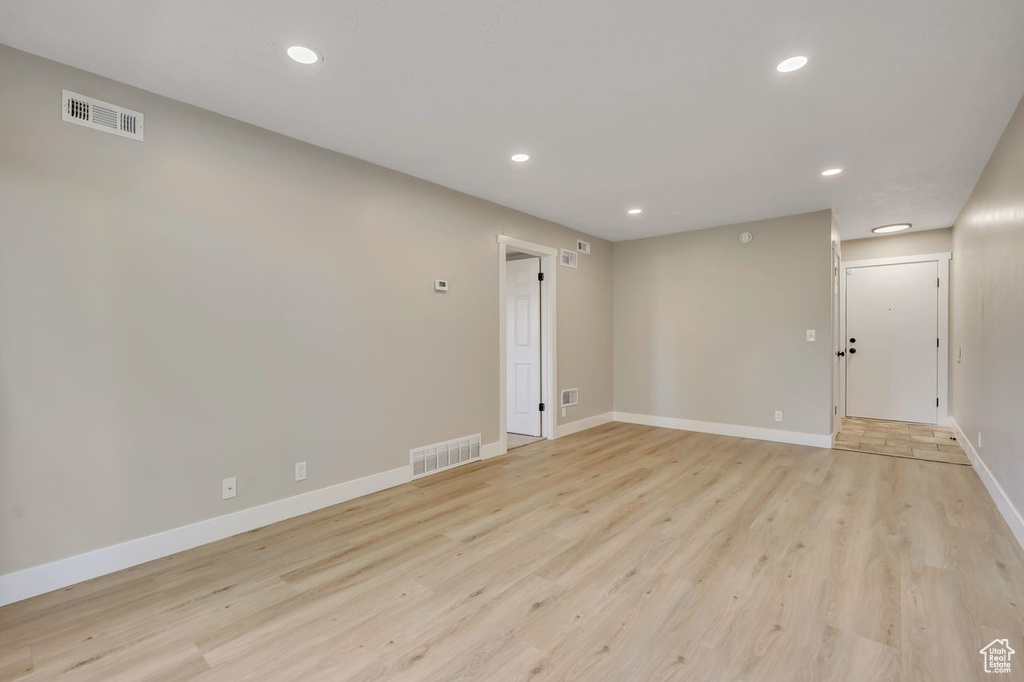 Photo 5 for MLS #2103628 at 55 W Center St #206