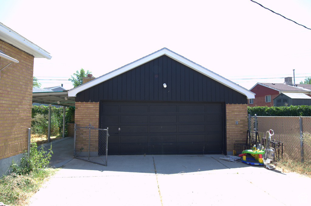 Photo 2 for MLS #2103634 at 291 E 4300 South