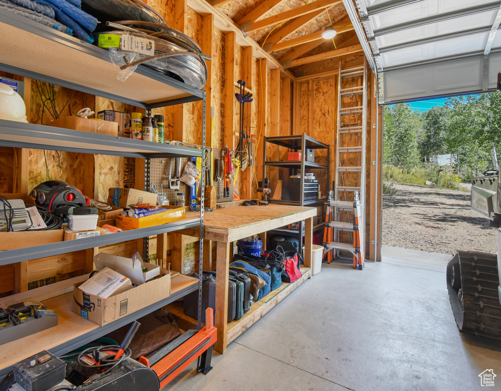 Photo 41 for MLS #2103635 at 64 Navajo Way
