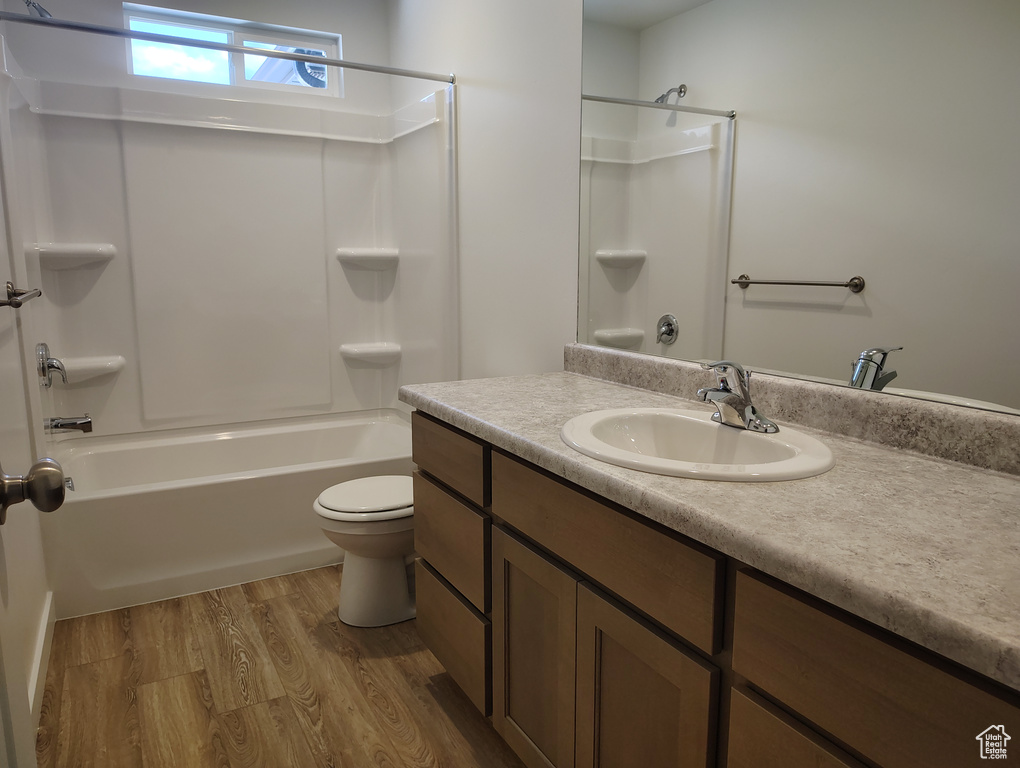 Photo 17 for MLS #2103637 at 2057 N Loxley Dr