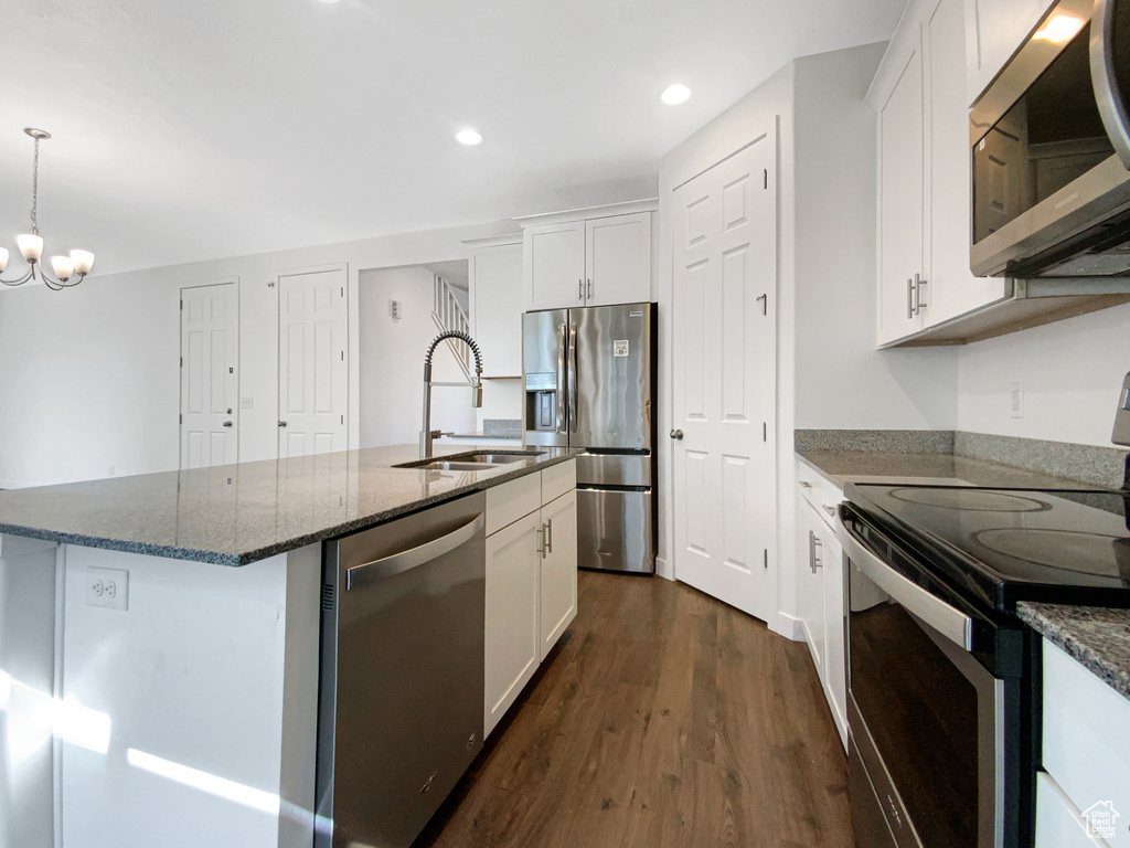 Photo 6 for MLS #2103644 at 5111 W Summerdale Dr