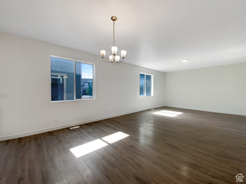 Photo 3 for MLS #2103644 at 5111 W Summerdale Dr