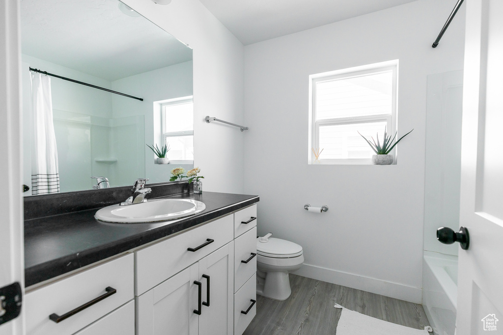 Photo 26 for MLS #2103647 at 2304 W Northridge Dr