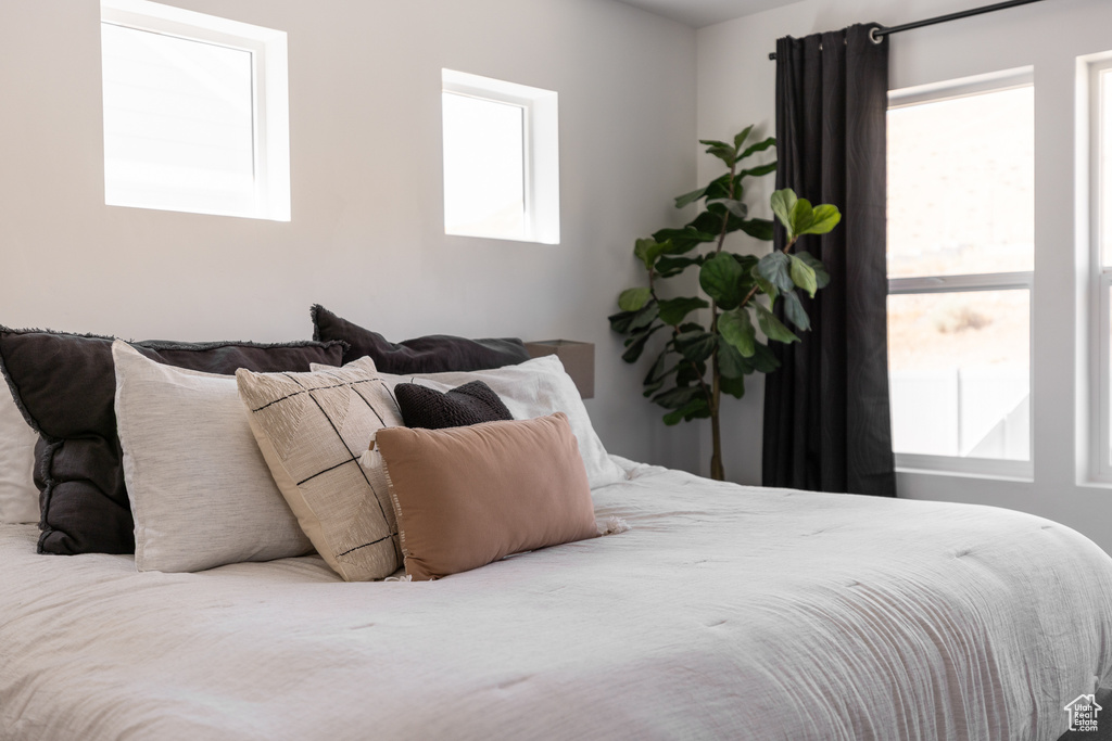 Photo 11 for MLS #2103647 at 2304 W Northridge Dr