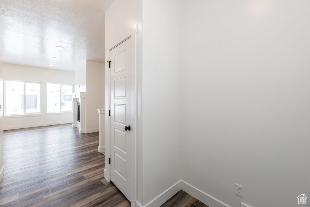 Photo 13 for MLS #2103655 at 697 W 20 North