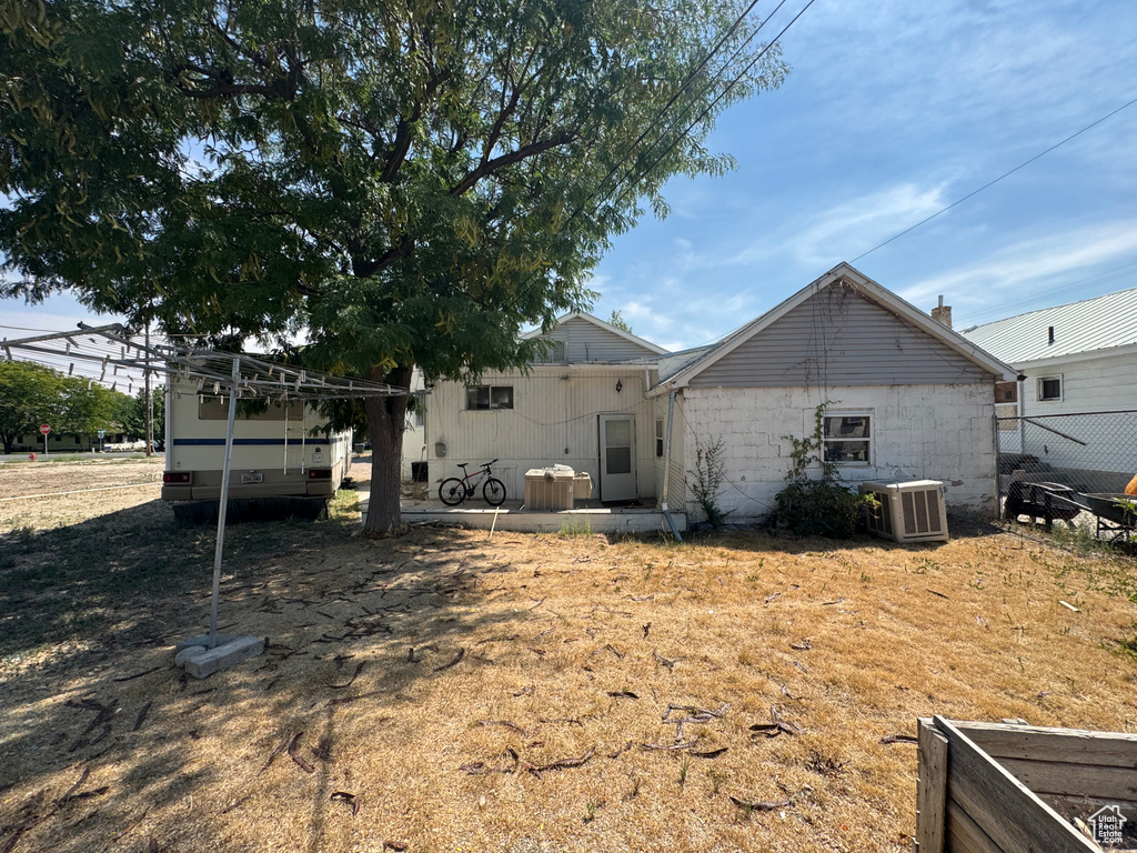 Photo 38 for MLS #2103657 at 449 E 300 South