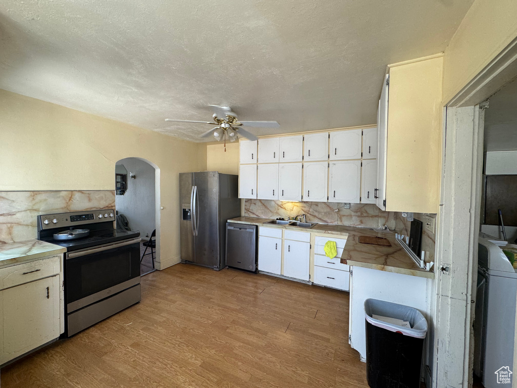 Photo 4 for MLS #2103657 at 449 E 300 South