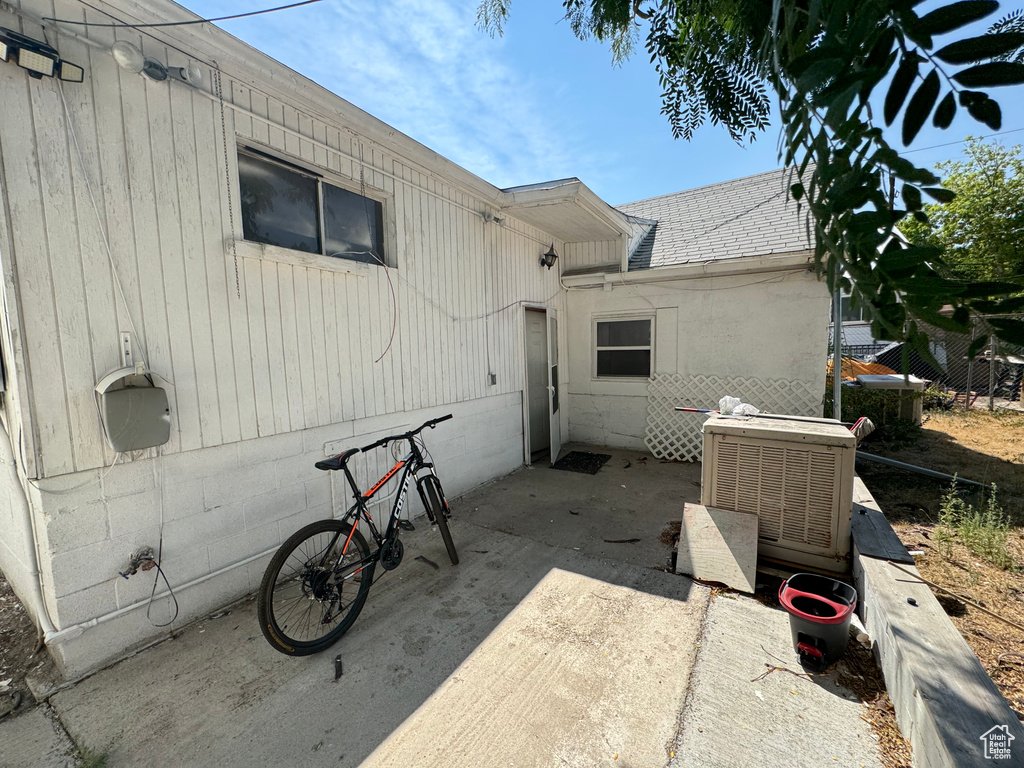Photo 35 for MLS #2103657 at 449 E 300 South