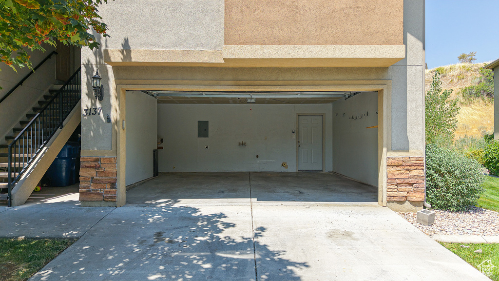 Photo 15 for MLS #2103659 at 3137 E Canyon Loop