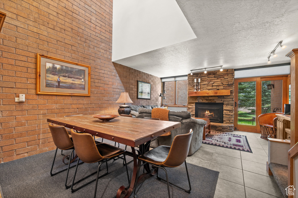 Photo 5 for MLS #2103666 at 1792 Captain Molly Dr #298