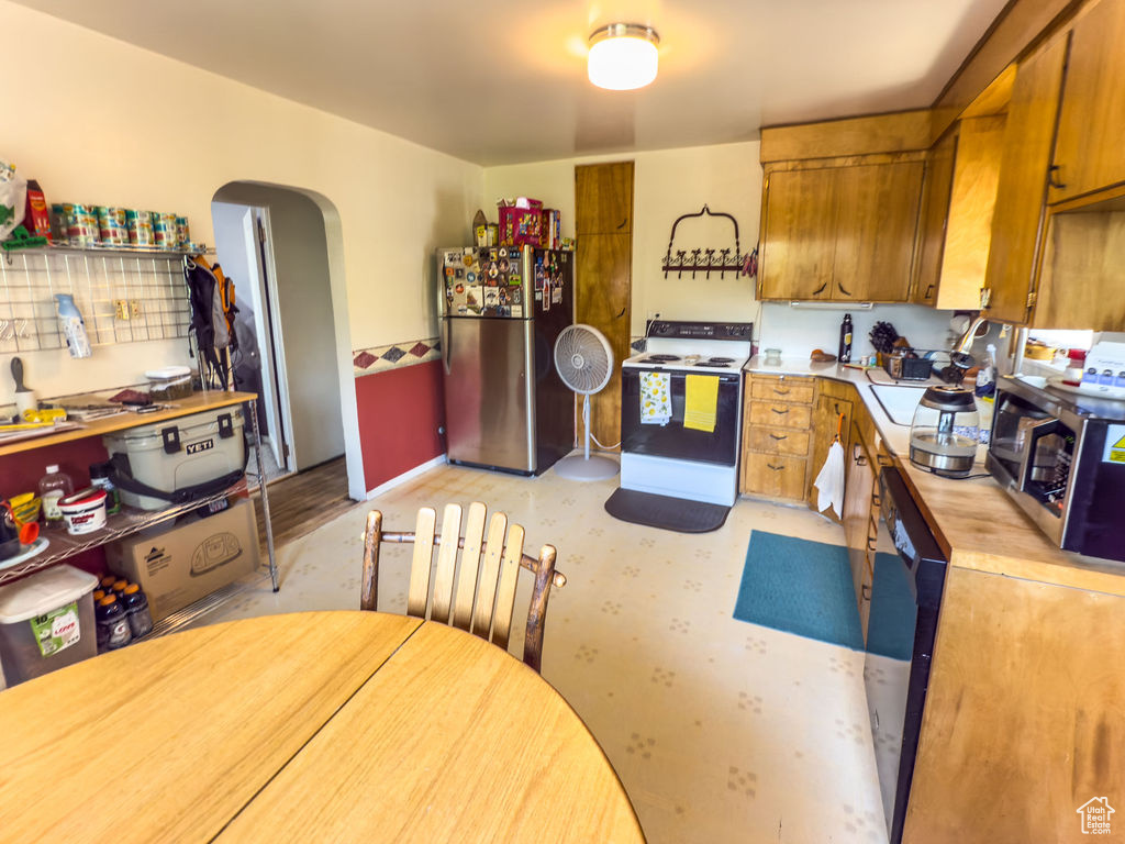 Photo 47 for MLS #2103671 at 1945 W 4100 North