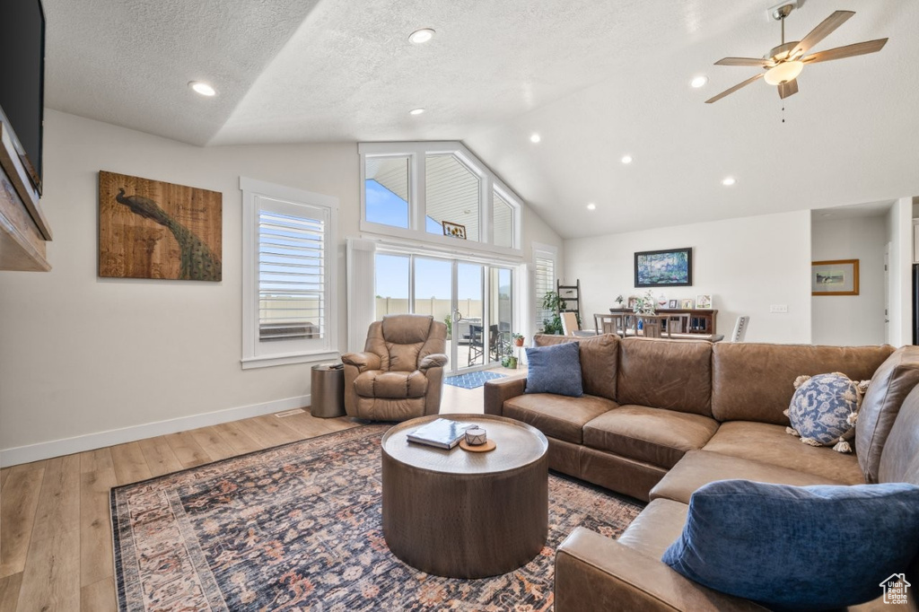 5597 W 5600 S Hooper, UT 84315