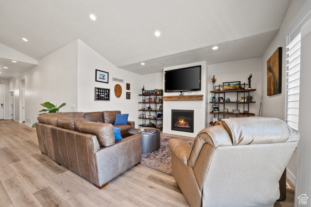 5597 W 5600 S Hooper, UT 84315