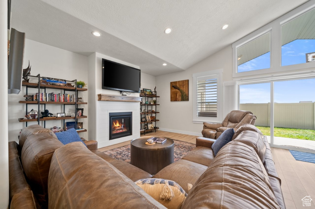5597 W 5600 S Hooper, UT 84315