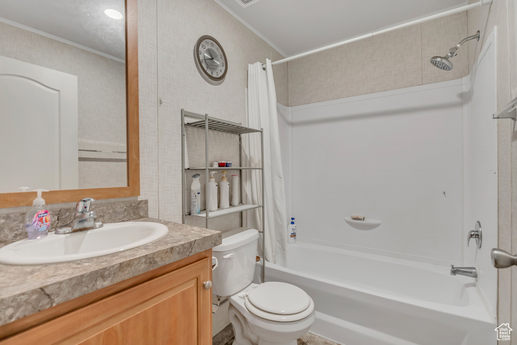 Photo 11 for MLS #2103683 at 3731 S Fisher Way