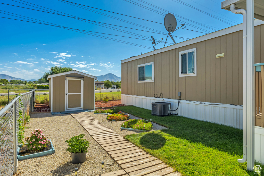 Photo 4 for MLS #2103683 at 3731 S Fisher Way