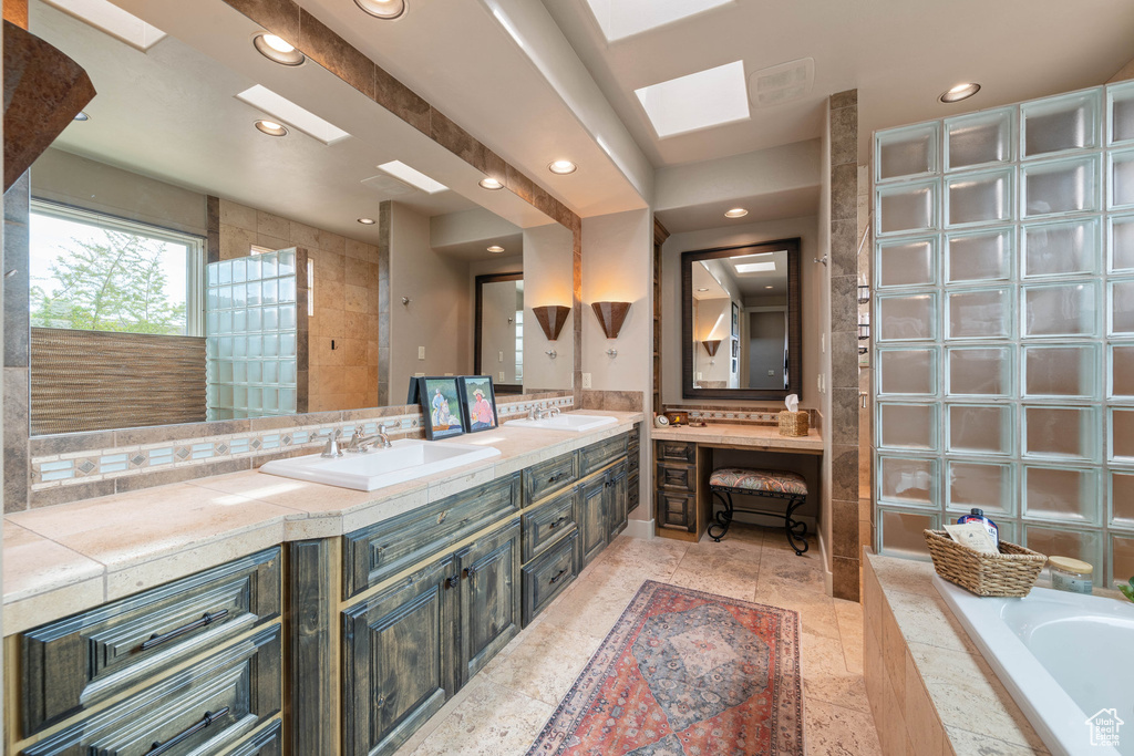 Photo 37 for MLS #2103690 at 2329 N Cohonina Trl