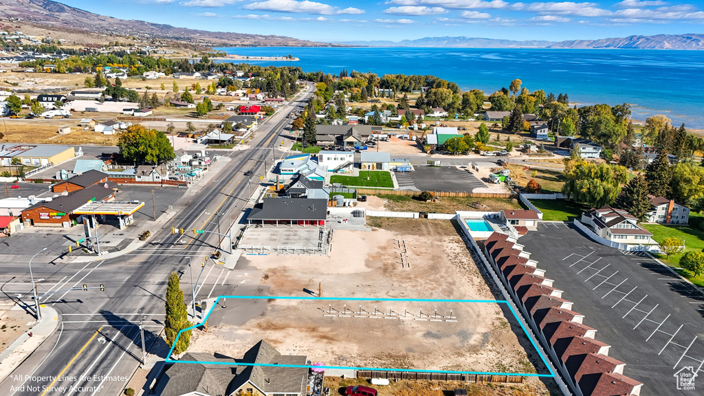 6 S BEAR BLVD Garden City, UT 84028