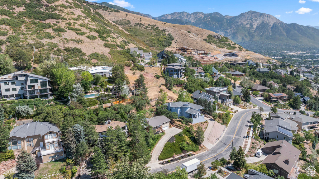 2259 S LAKELINE DR Salt Lake City, UT 84109