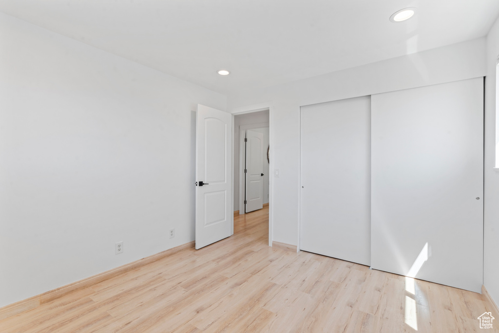 2259 S LAKELINE DR Salt Lake City, UT 84109