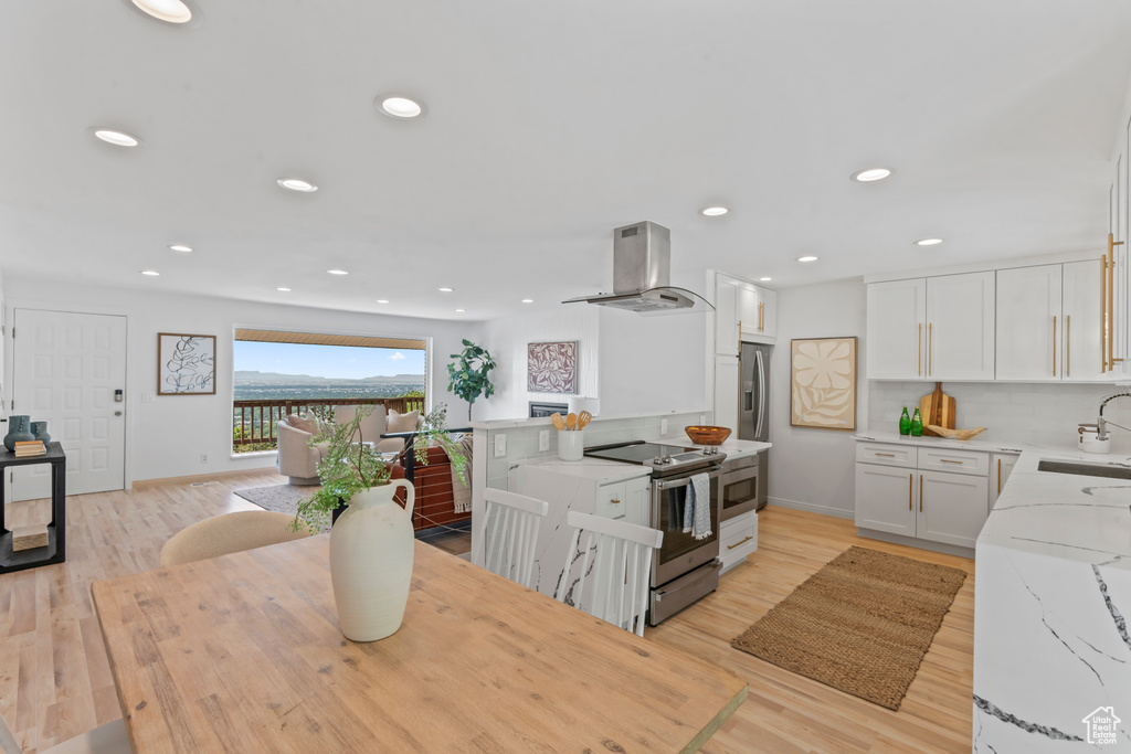 2259 S LAKELINE DR Salt Lake City, UT 84109