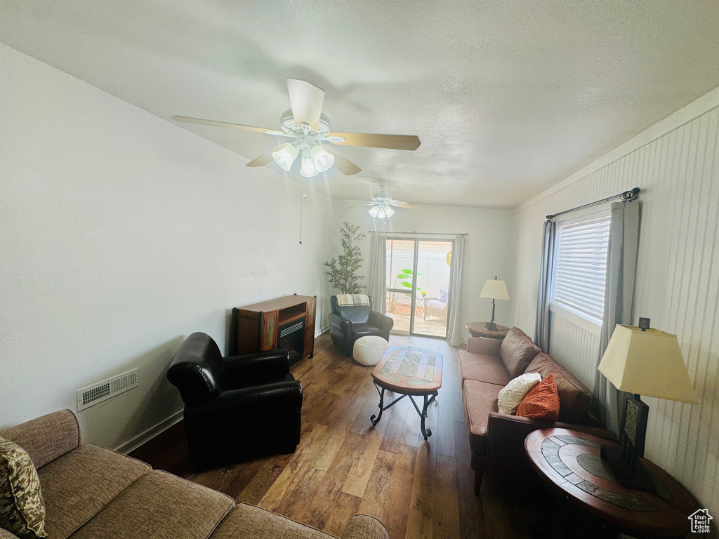 Photo 13 for MLS #2103697 at 1360 N Dixie Downs Rd #24