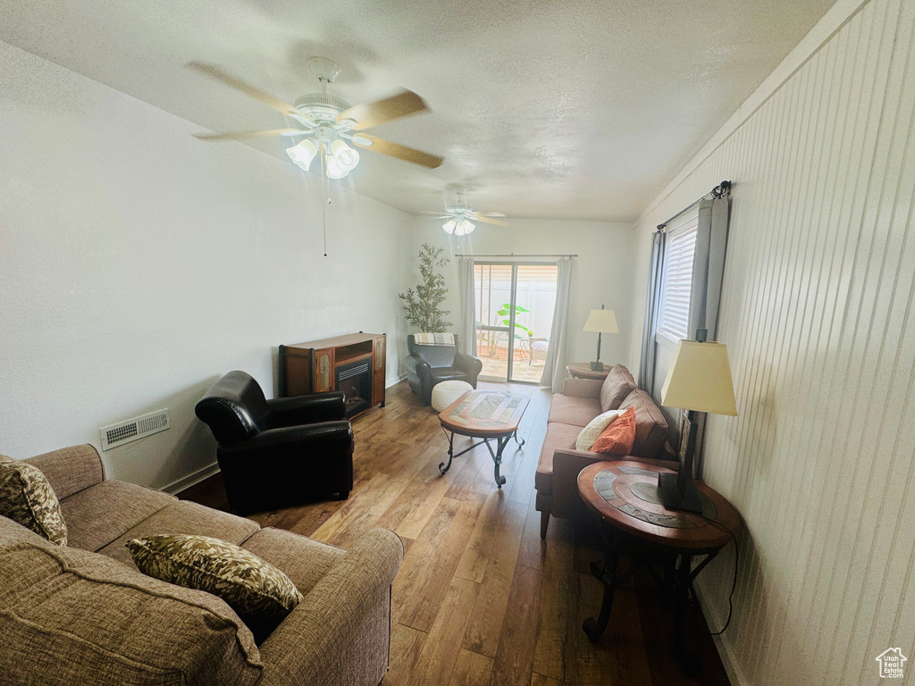 Photo 12 for MLS #2103697 at 1360 N Dixie Downs Rd #24