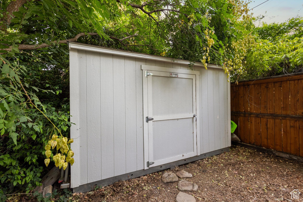 2532 S 1500 E Salt Lake City, UT 84106