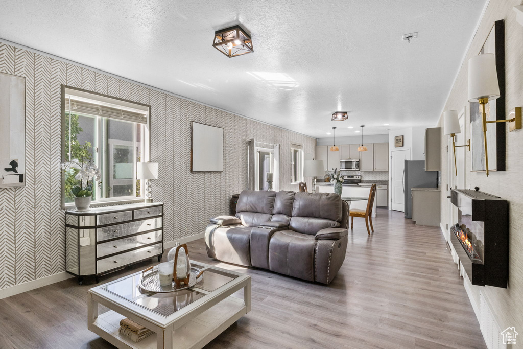 Photo 7 for MLS #2103704 at 5077 W Blythswood Ln