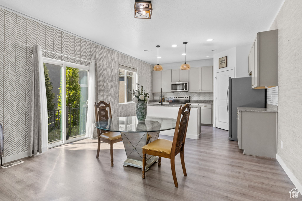 Photo 4 for MLS #2103704 at 5077 W Blythswood Ln