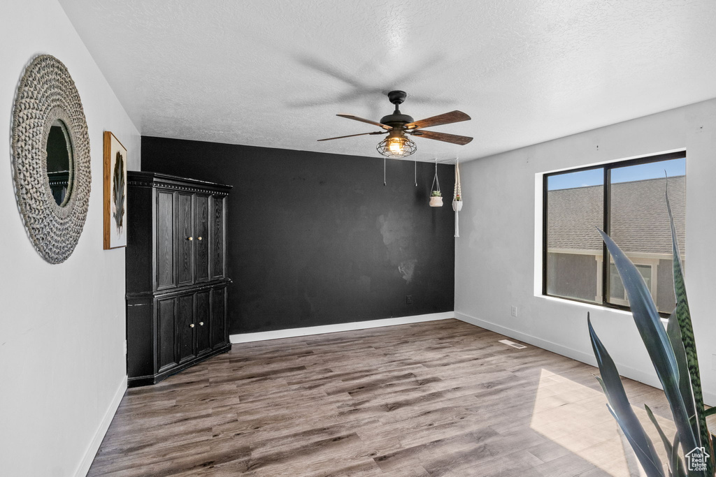 Photo 12 for MLS #2103704 at 5077 W Blythswood Ln