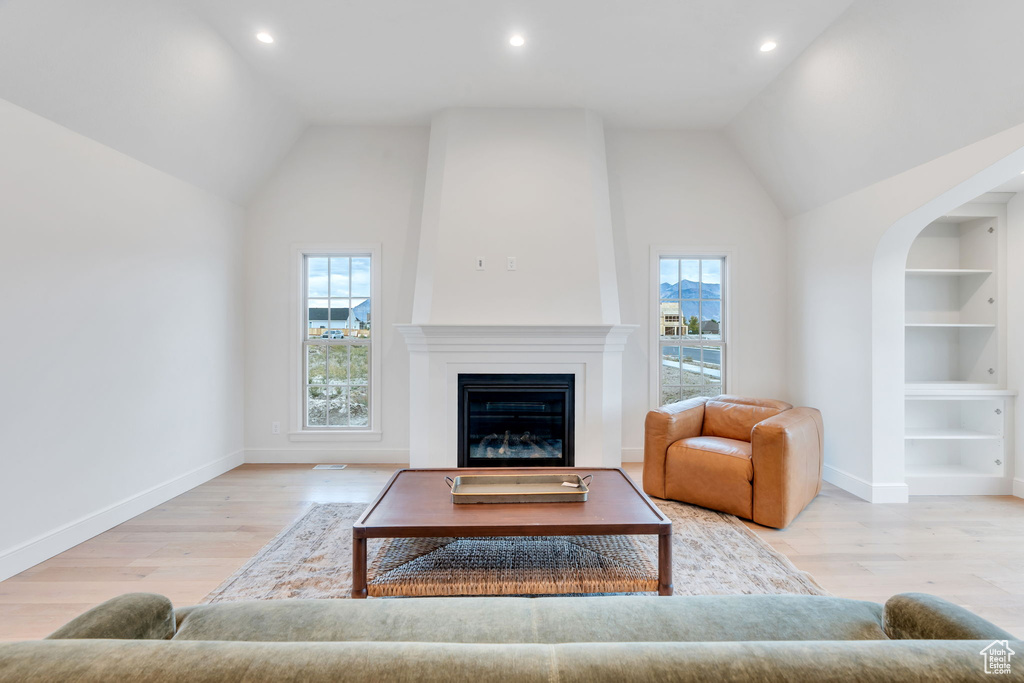 Photo 9 for MLS #2103708 at 8 W Stillwater St #147