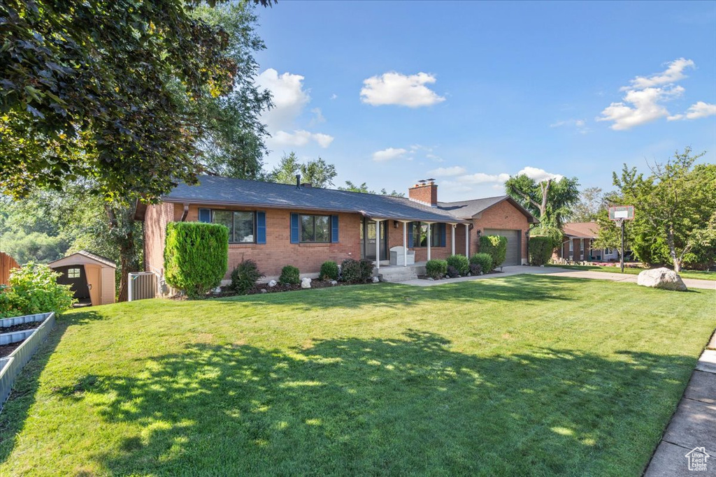 Photo 3 for MLS #2103709 at 2782 E Brinton Way