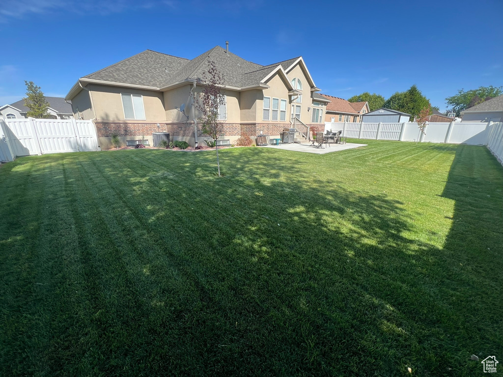 Photo 4 for MLS #2103711 at 2503 S 1875 West