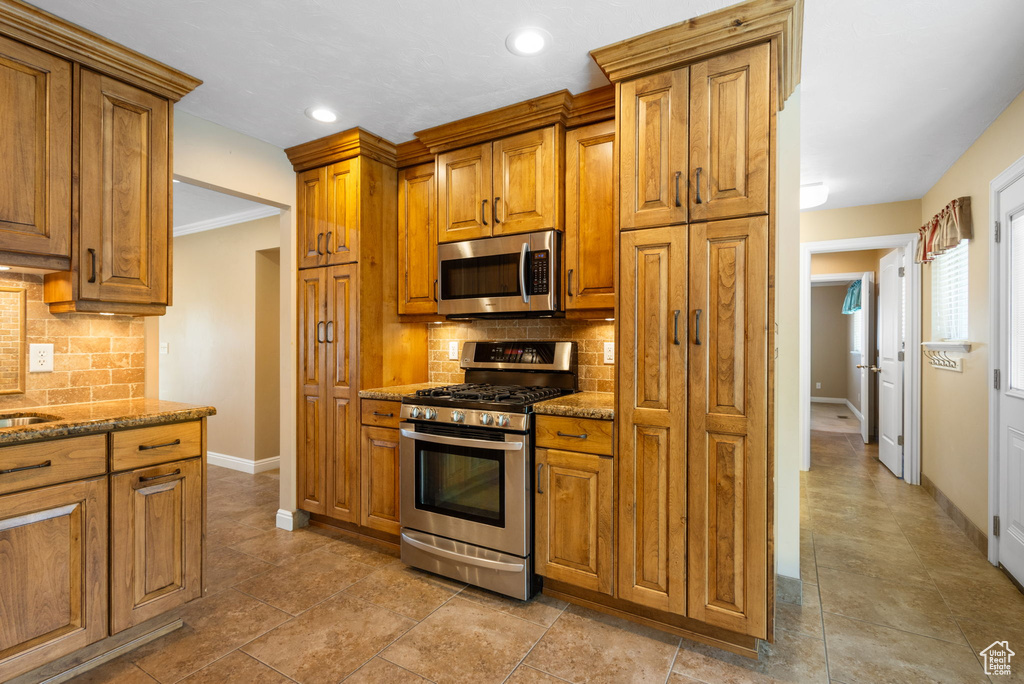 Photo 8 for MLS #2103714 at 1429 Connie Way