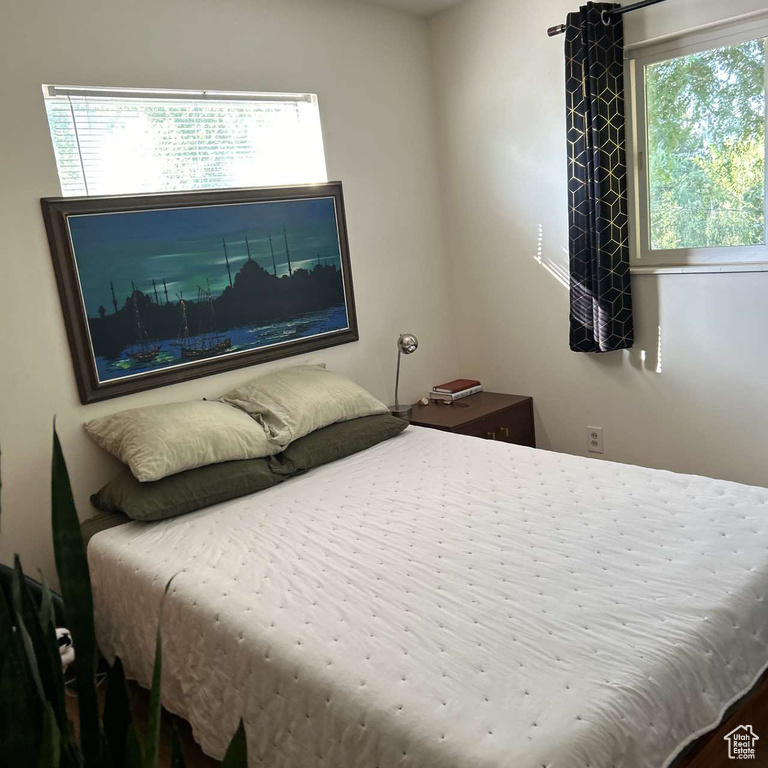 Photo 10 for MLS #2103717 at 938 E Lowell Ave