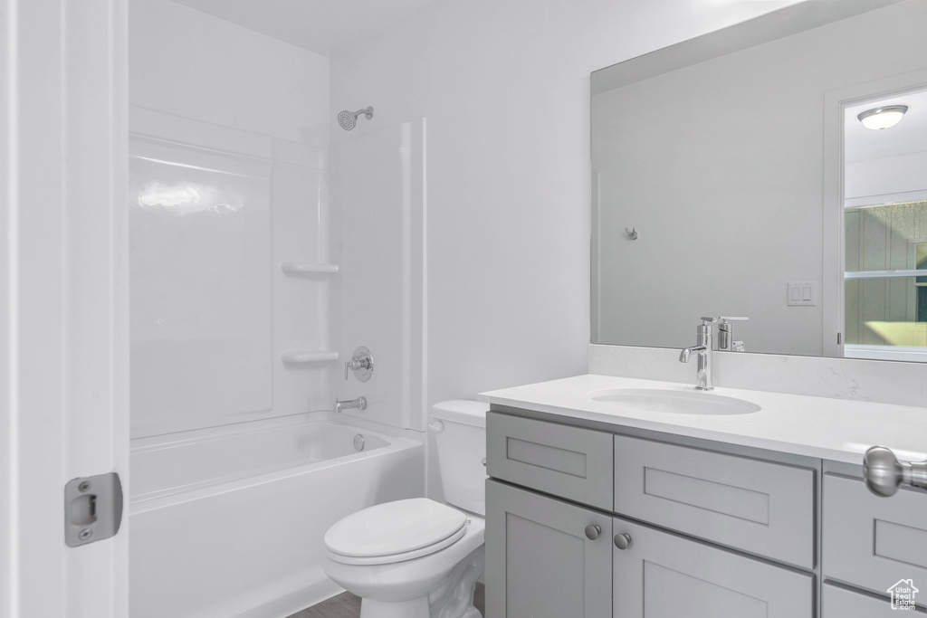 Photo 9 for MLS #2103725 at 4463 S 500 East #49