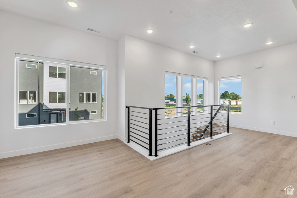 Photo 5 for MLS #2103725 at 4463 S 500 East #49