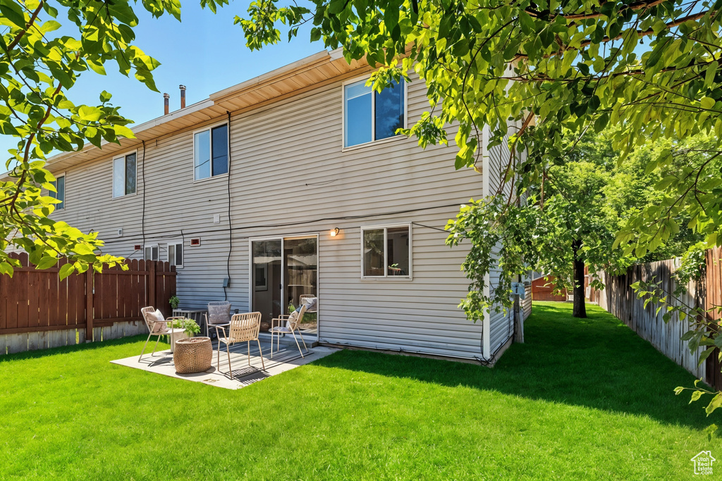 Photo 7 for MLS #2103732 at 241 E Crestone Ave #16A