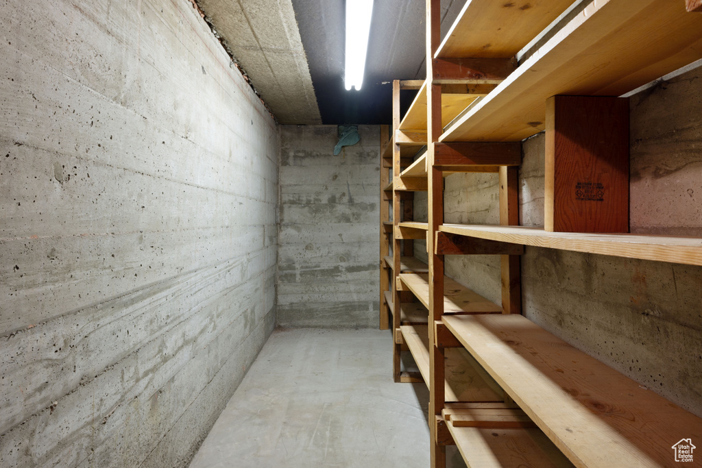 9191 S 220 E Sandy, UT 84070