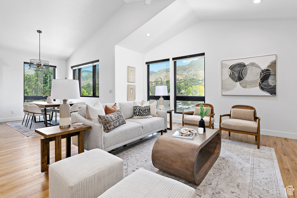 10153 N REDWOOD DR Cedar Hills, UT 84062