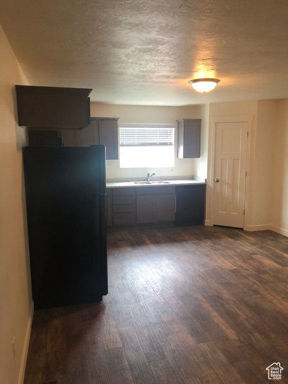 Photo 3 for MLS #2103746 at 643 N 30 East