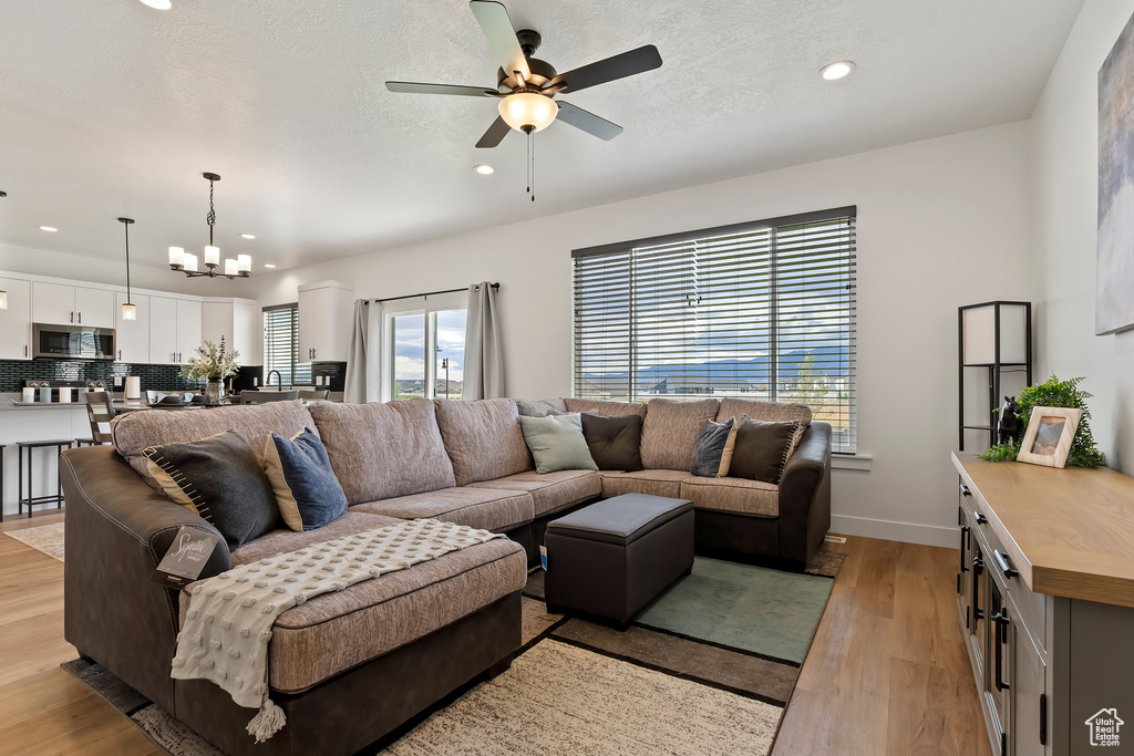 3621 N SPARROW LN Eagle Mountain, UT 84005