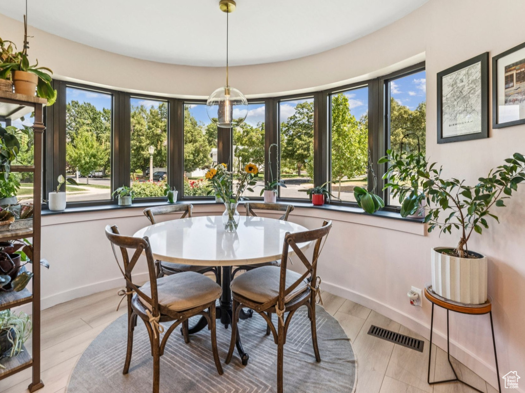 1074 S 2000 E Salt Lake City, UT 84108