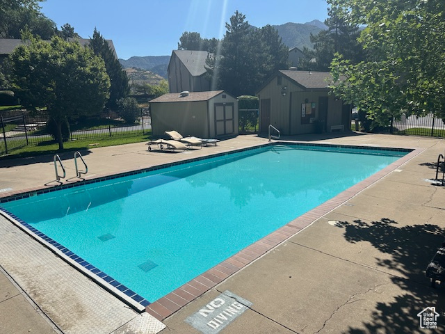 Photo 5 for MLS #2103765 at 1175 Canyon Rd #A21