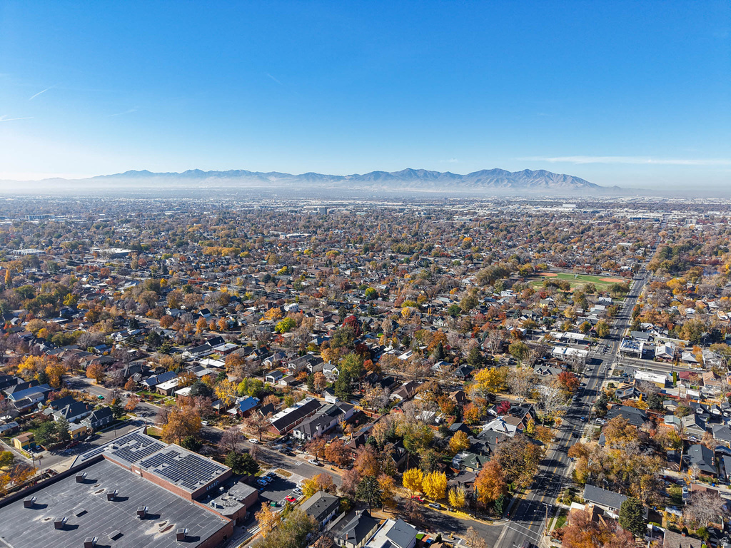 1326 S 1000 E Salt Lake City, UT 84105