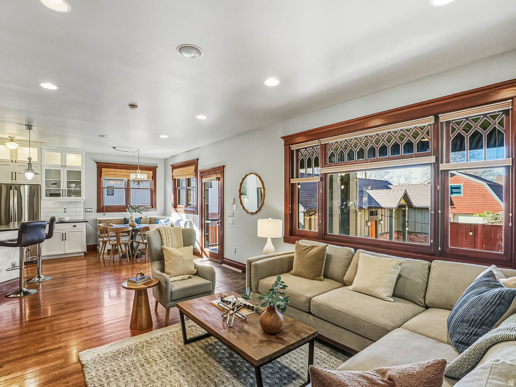 1326 S 1000 E Salt Lake City, UT 84105